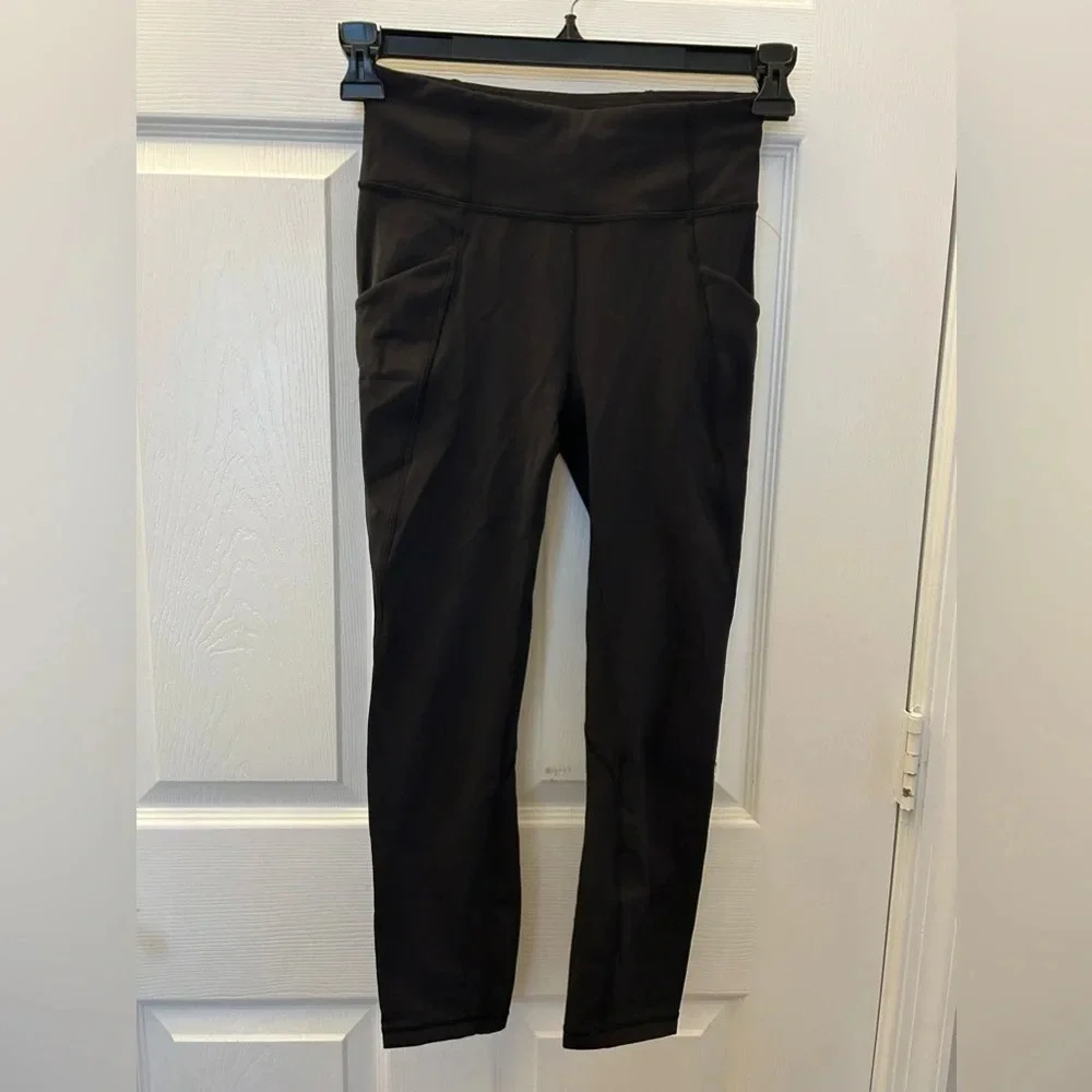 Lululemon Time To Sweat Crop *23